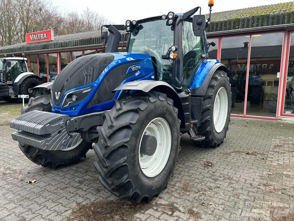 Valtra T194 A Tractoren