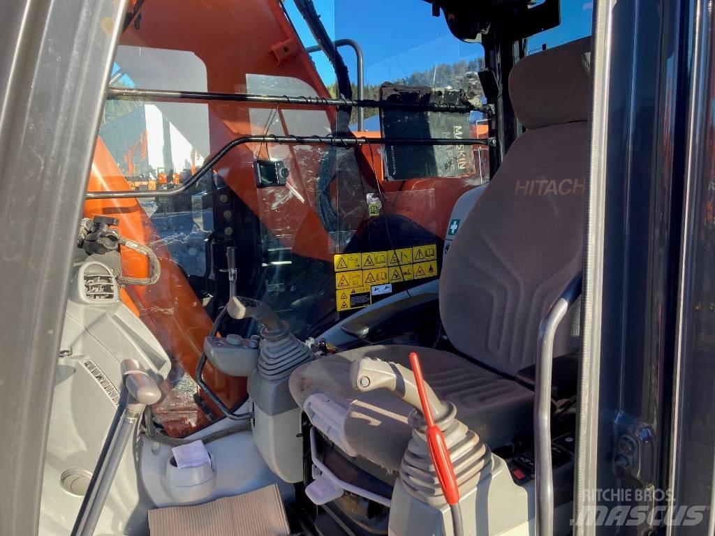 Hitachi ZX225USLC-5 Rupsgraafmachines