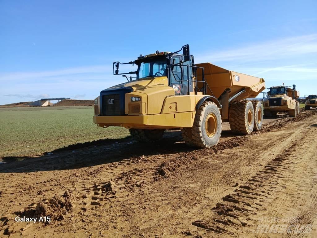 CAT 745 Knik dumptrucks