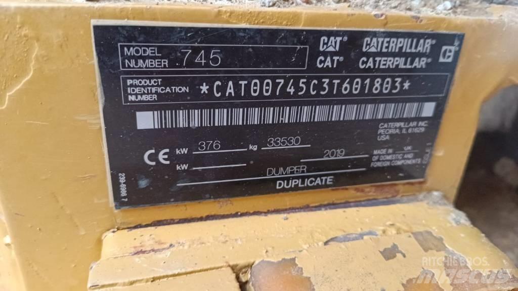 CAT 745 Knik dumptrucks