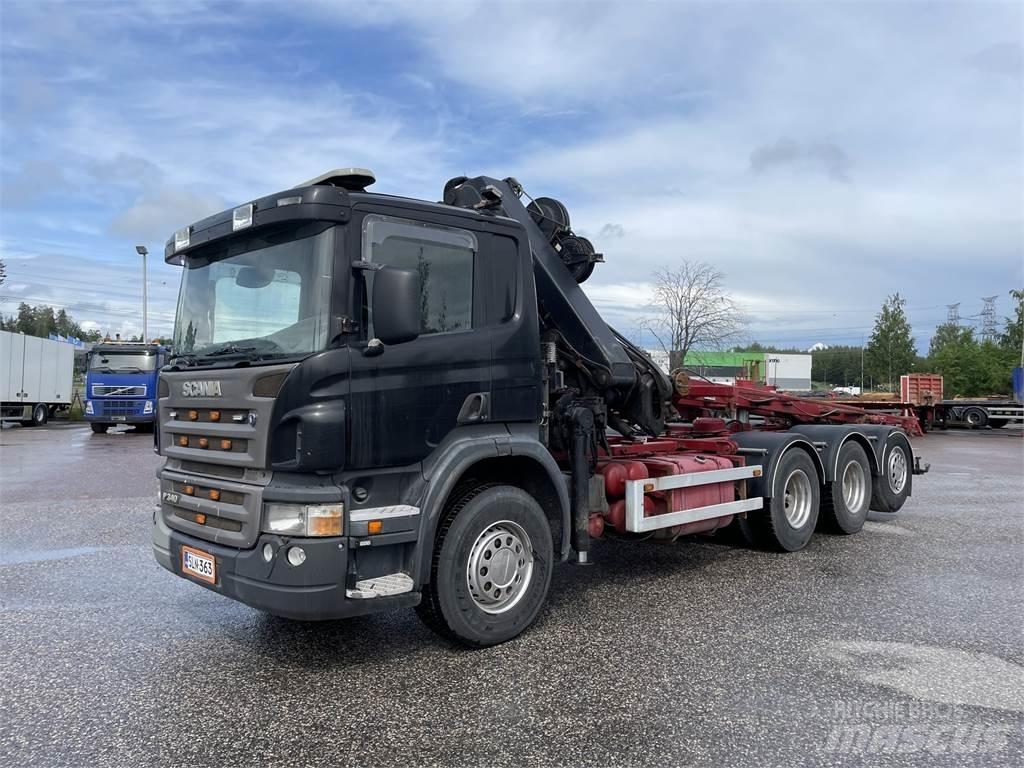 Scania P340 8x4 Vlakke laadvloer met kraan