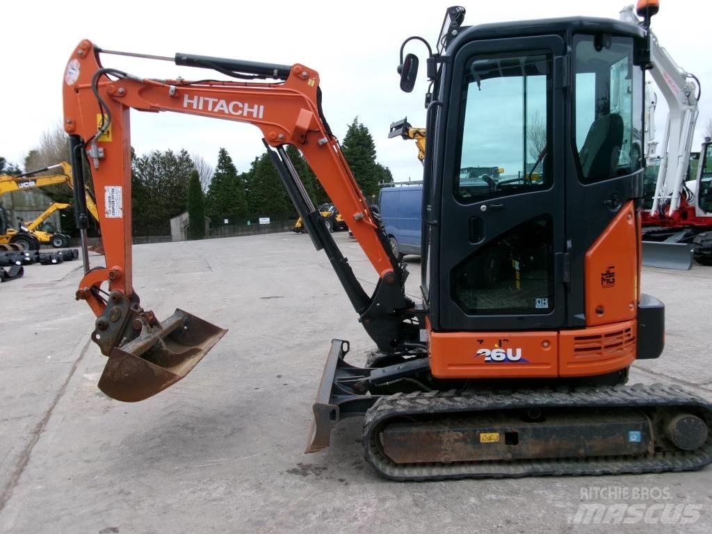 Hitachi 26U Minigraafmachines < 7t