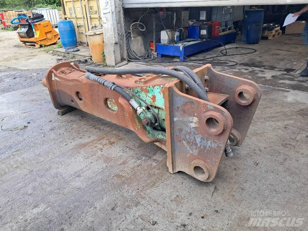 Montabert BRV43 Hamers en brekers