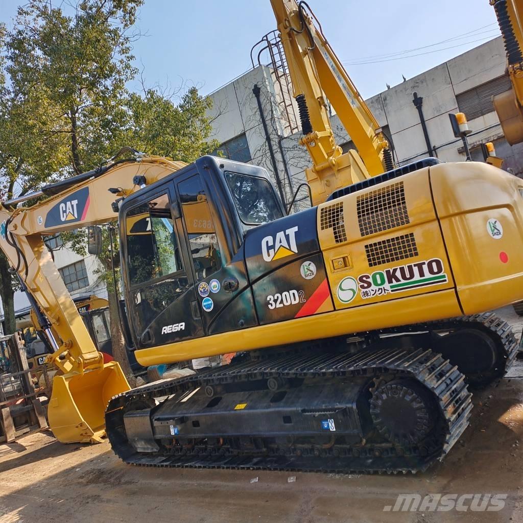 CAT 320 D2 Rupsgraafmachines