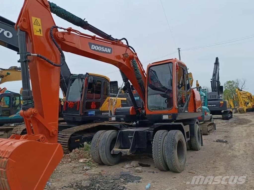 Doosan 150 W Wielgraafmachines