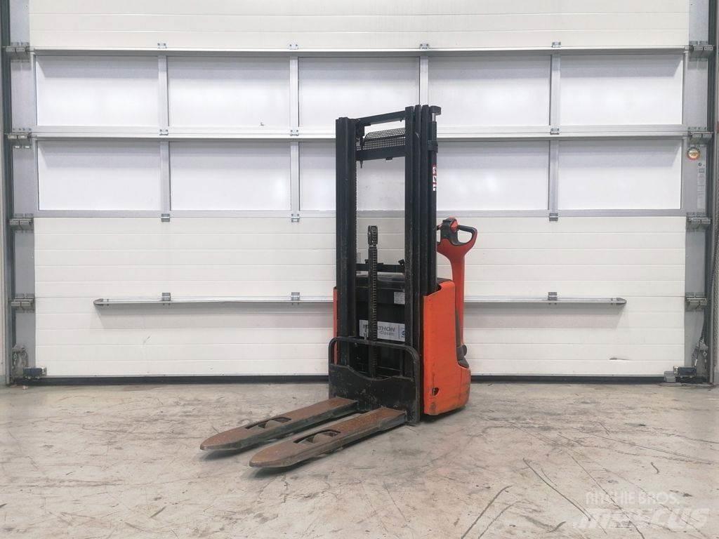 Linde L10 Stapelaar meeloop