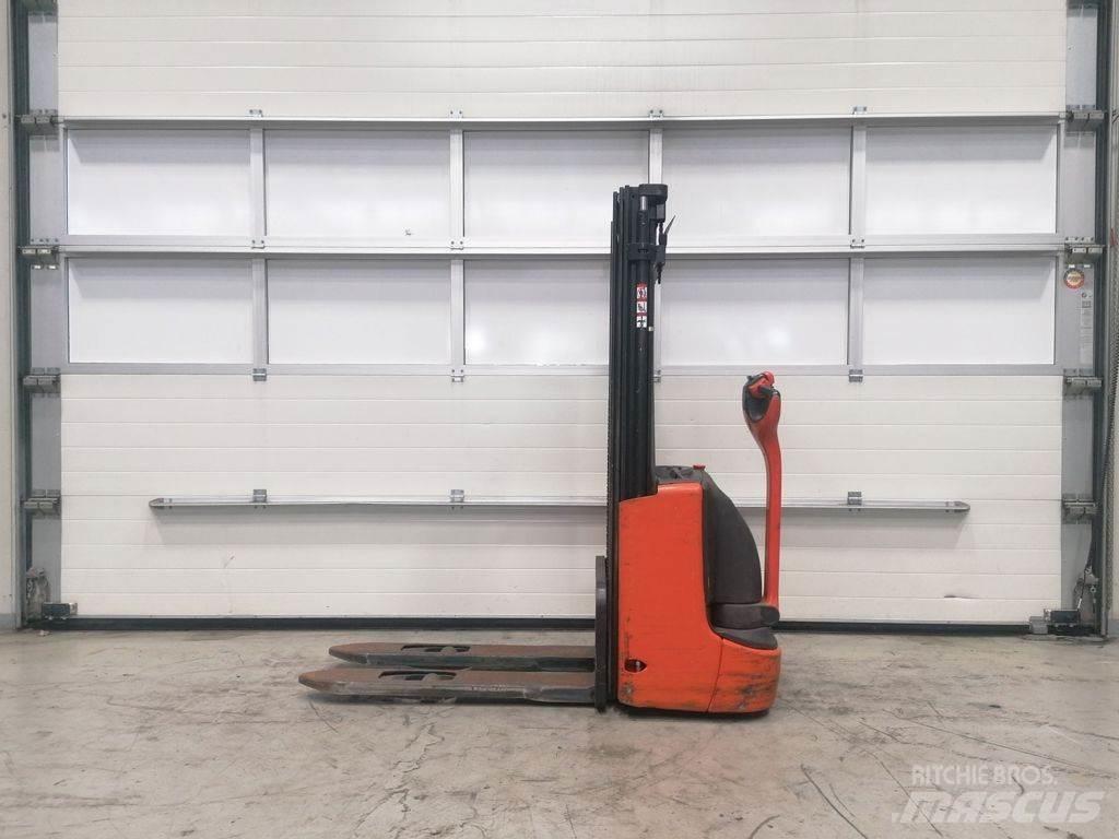 Linde L10 Stapelaar meeloop
