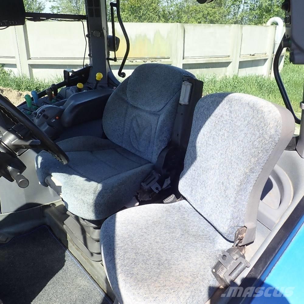 New Holland TA 135 A Tractoren