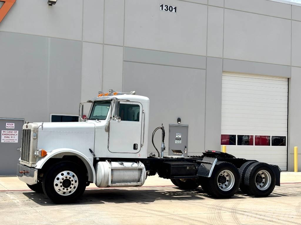 Peterbilt 379 Trekkers