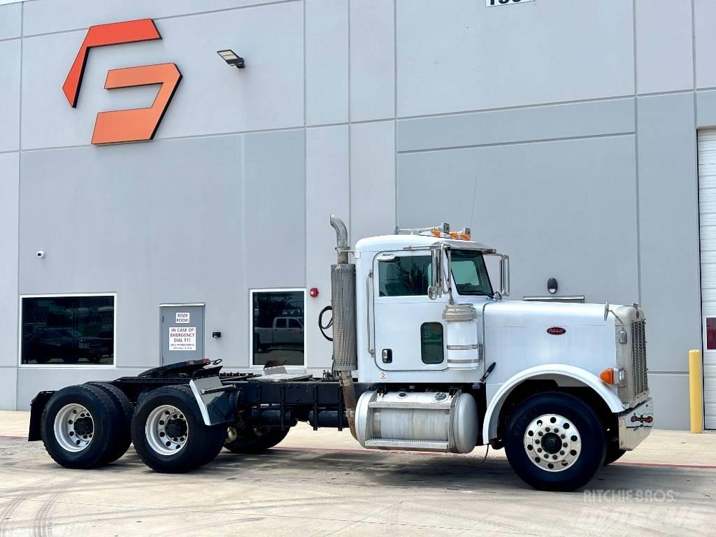 Peterbilt 379 Trekkers