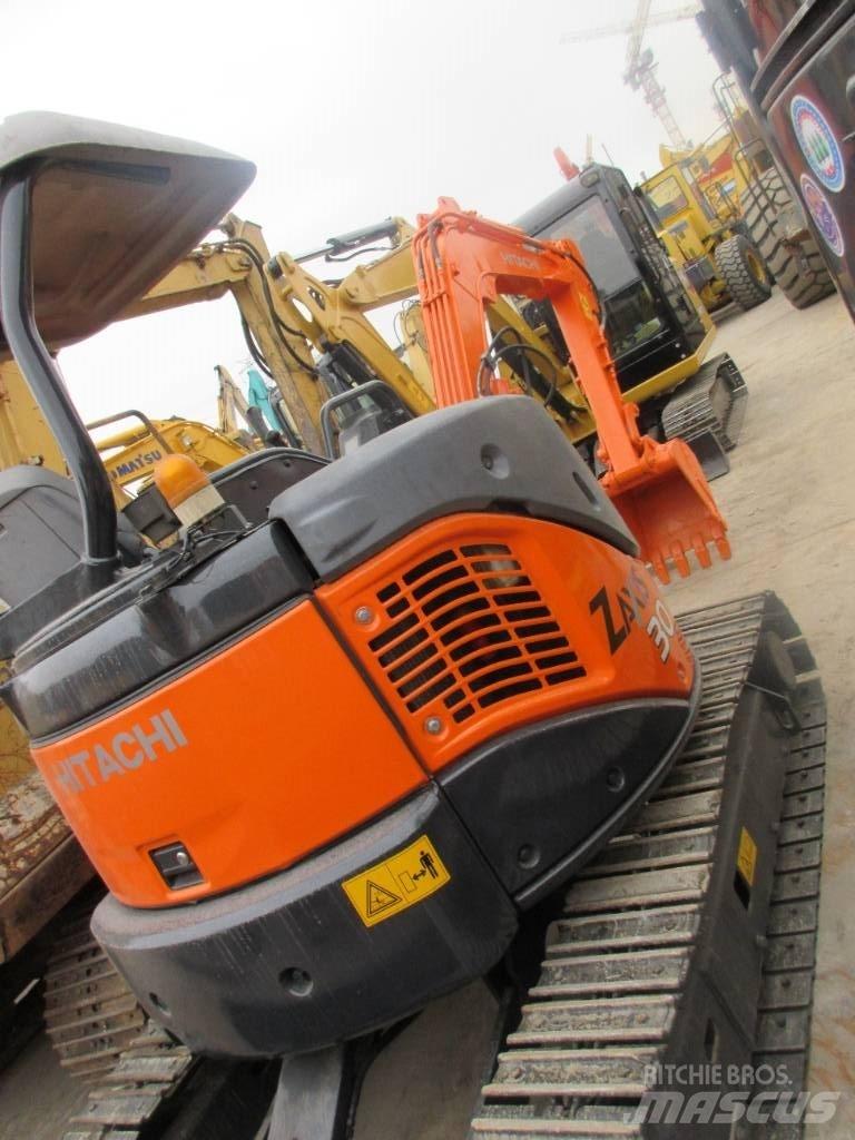 Hitachi ZX 30 U Minigraafmachines < 7t