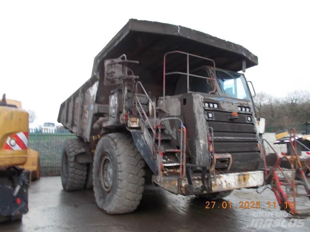 CAT 775G Starre dumptrucks