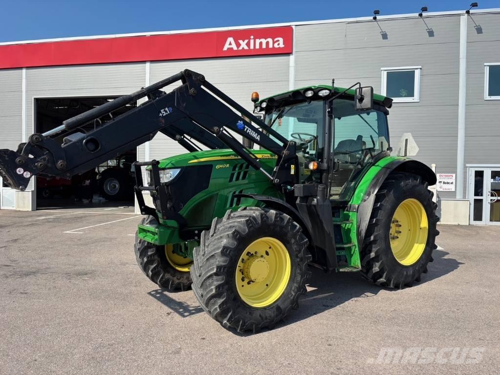 John Deere 6140R Tractoren