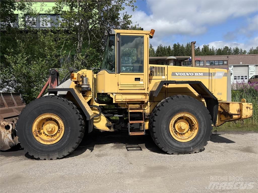 Volvo L120 C Wielladers