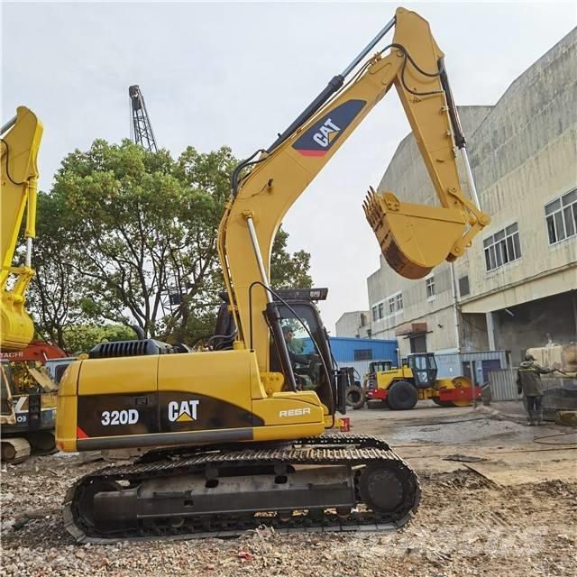 CAT 320D Rupsgraafmachines