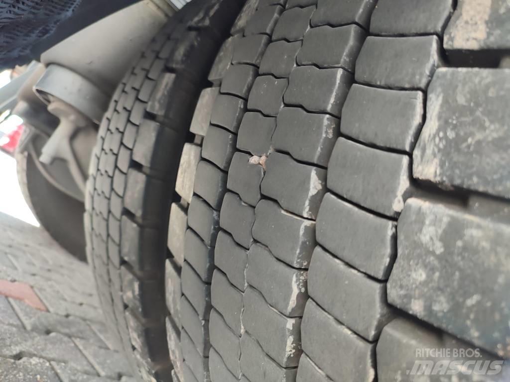 DAF FT480XF Trekkers