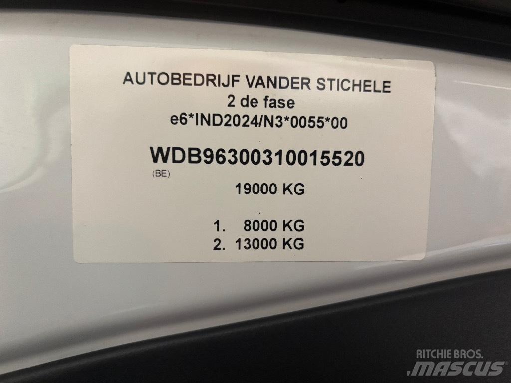 Mercedes-Benz Antos Vrachtwagen met containersysteem