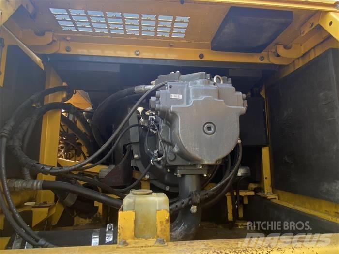 Komatsu PC450-8 Rupsgraafmachines