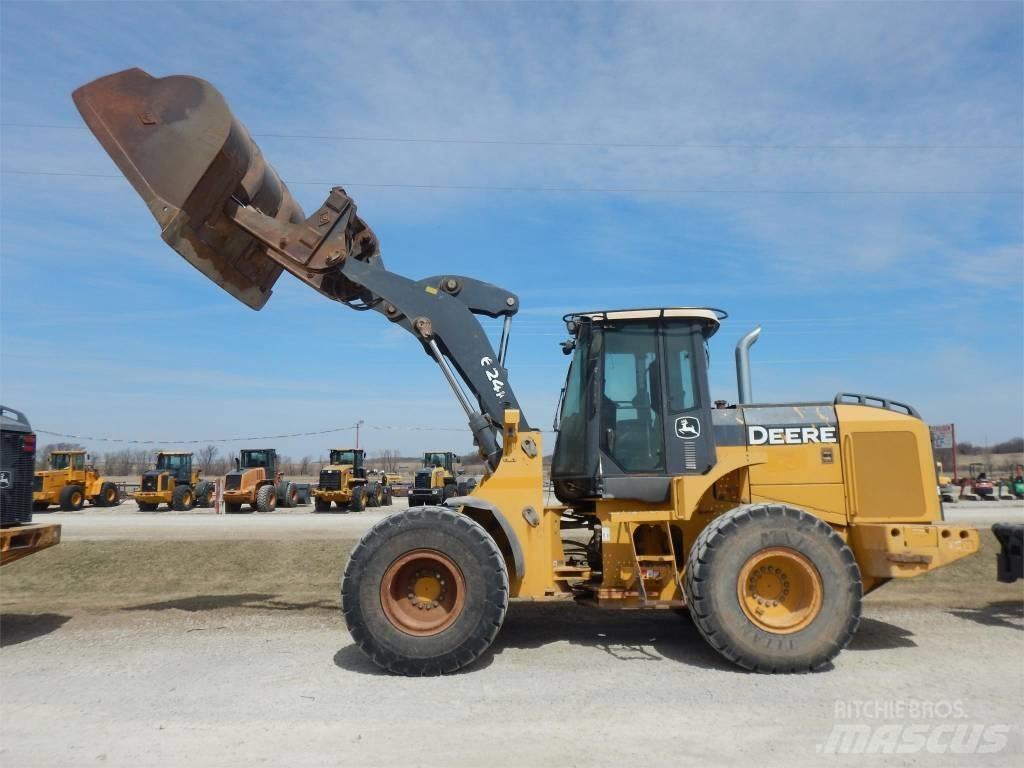 John Deere 624K Wielladers