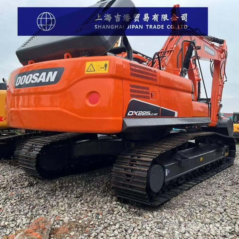 Doosan DX 225 Rupsgraafmachines