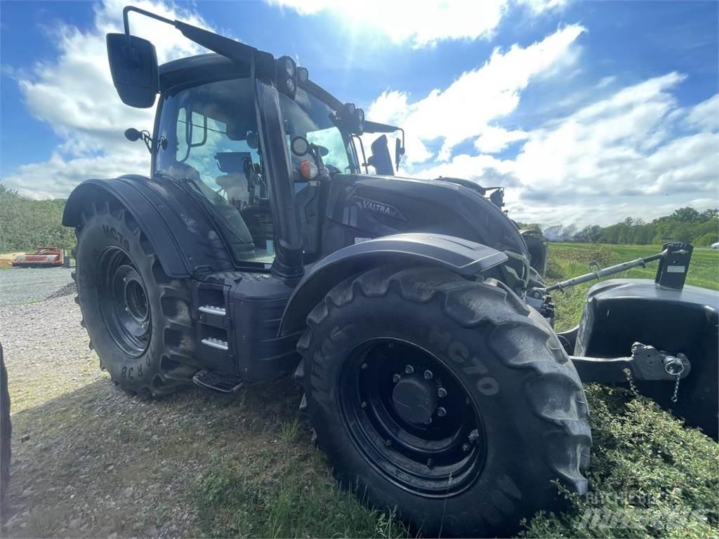 Valtra N 175 Tractoren