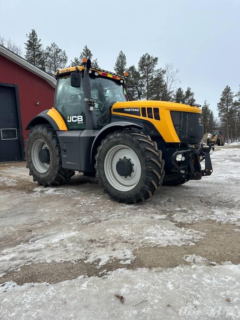 JCB Fastrac 8310 Tractoren
