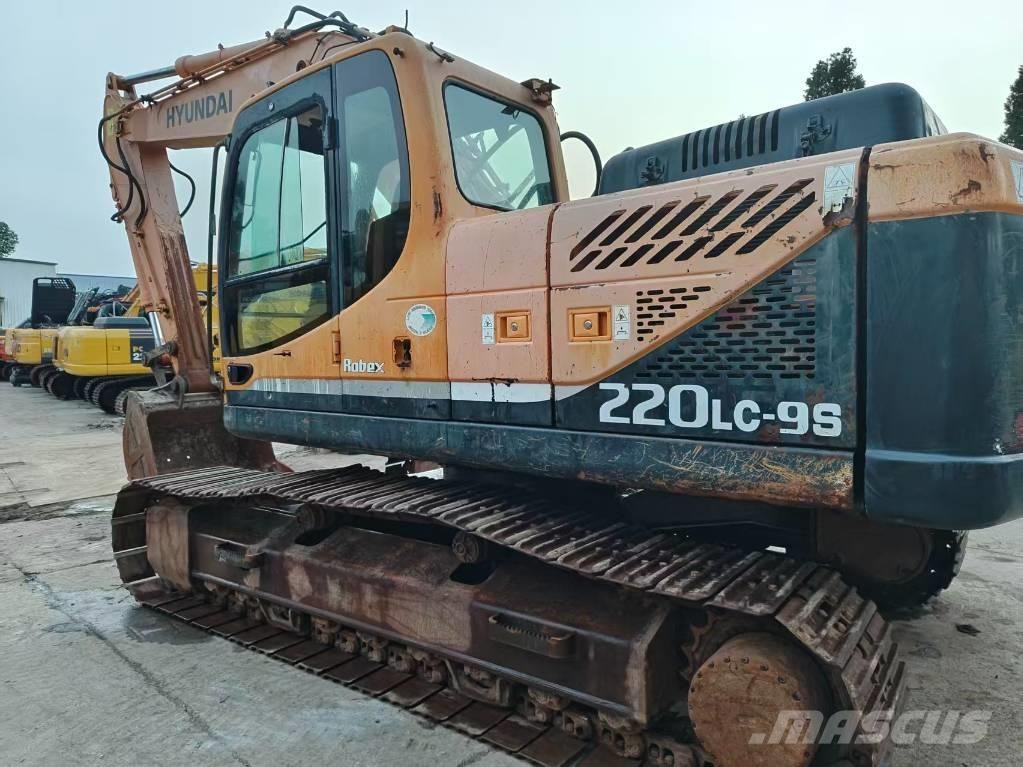 Hyundai R220LC-9S Rupsgraafmachines
