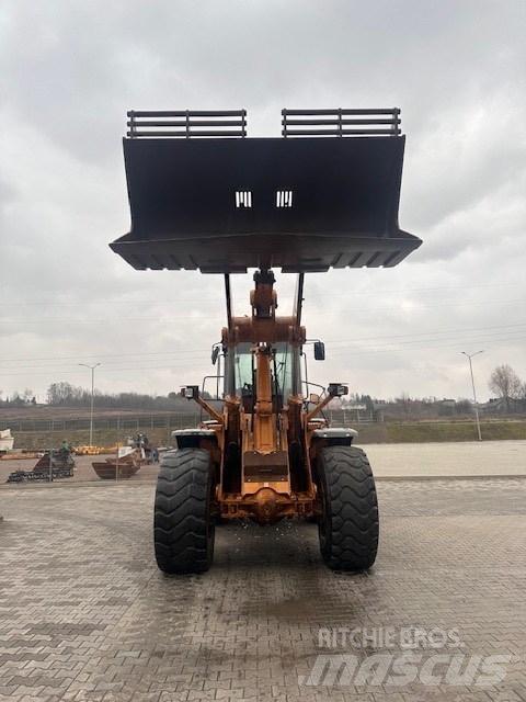 CASE 921 E Wielladers