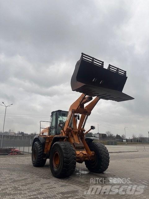 CASE 921 E Wielladers