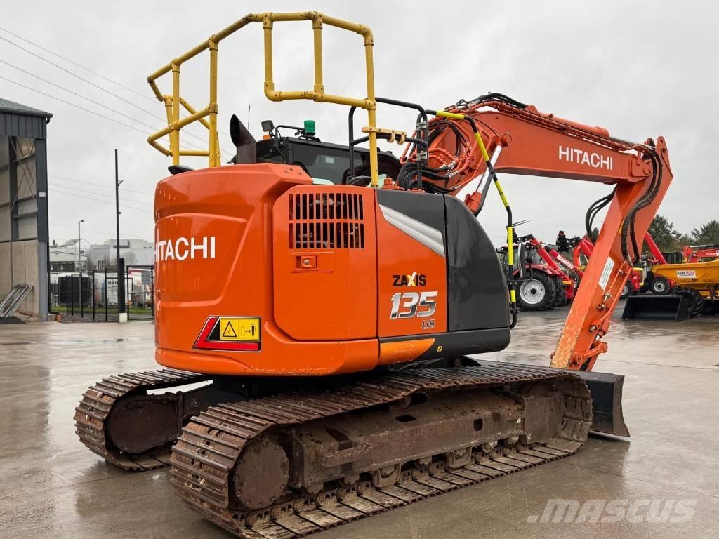 Hitachi ZX 135 US-7 Rupsgraafmachines