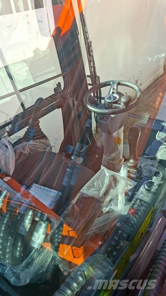 Develon DX 210 W-7 Wielgraafmachines