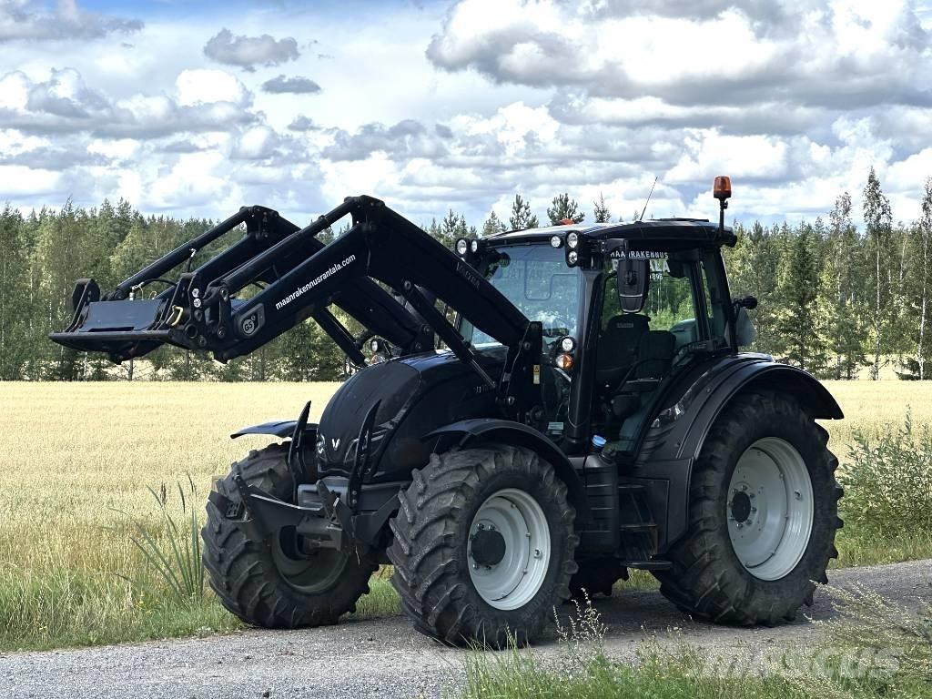 Valtra N 104 Tractoren