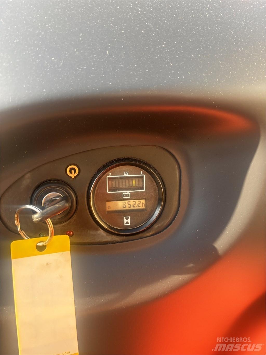 Linde L 16 Stapelaar meeloop