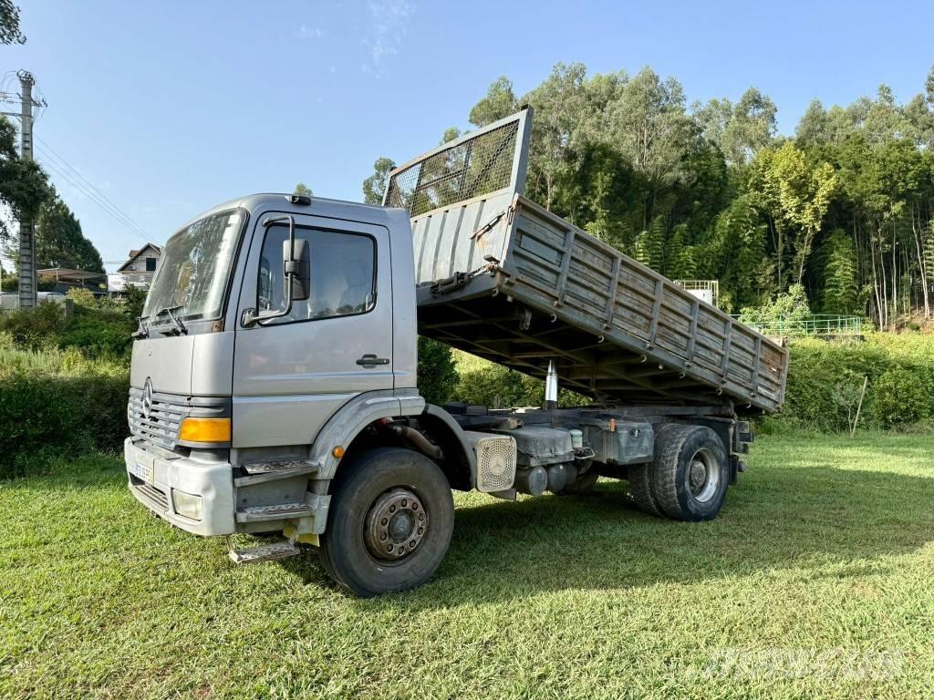 Mercedes-Benz 1828 Kipper