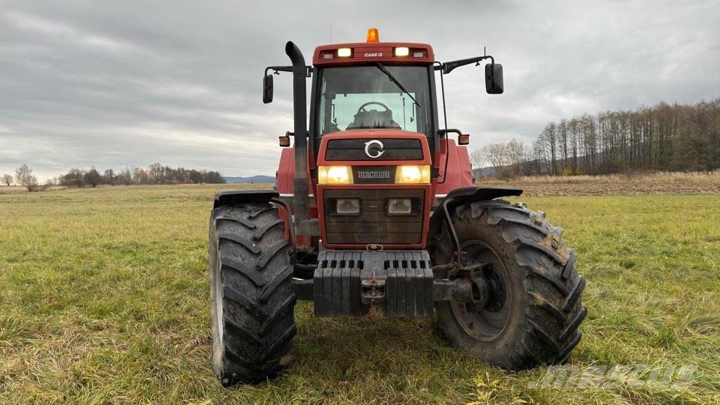 Case IH 7220 Magnum Tractoren