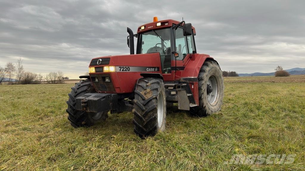Case IH 7220 Magnum Tractoren