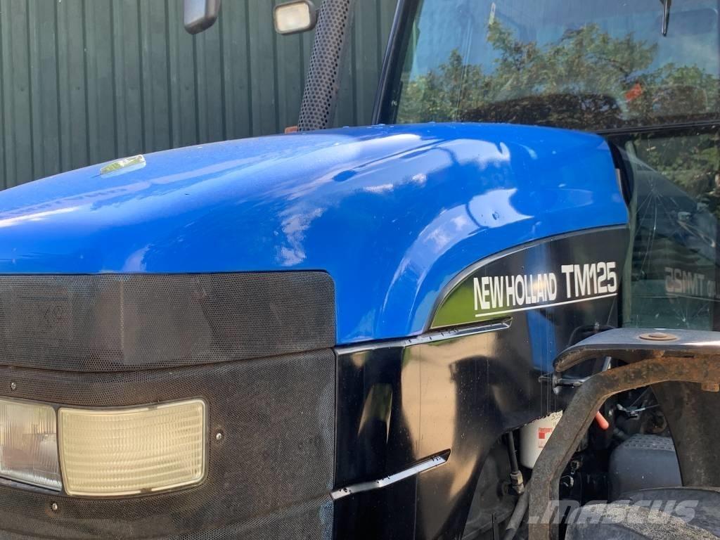 New Holland TM 125 Tractoren