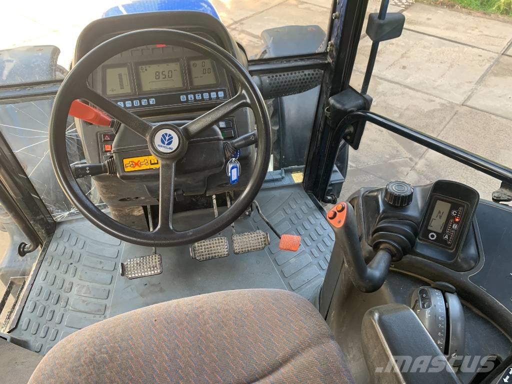 New Holland TM 125 Tractoren