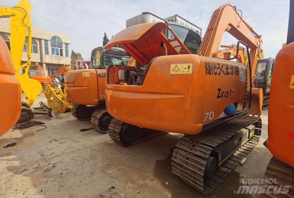 Hitachi ZX 70 Rupsgraafmachines
