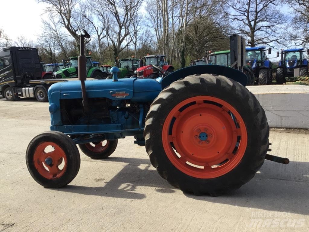Fordson Power Major Tractoren