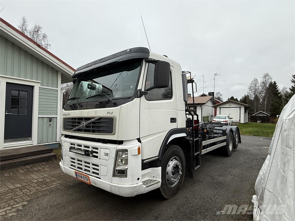 Volvo FM12 6x2 Vrachtwagen met containersysteem