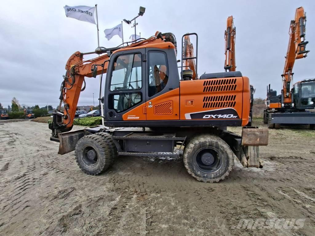 Doosan DX140W-5 Wielgraafmachines