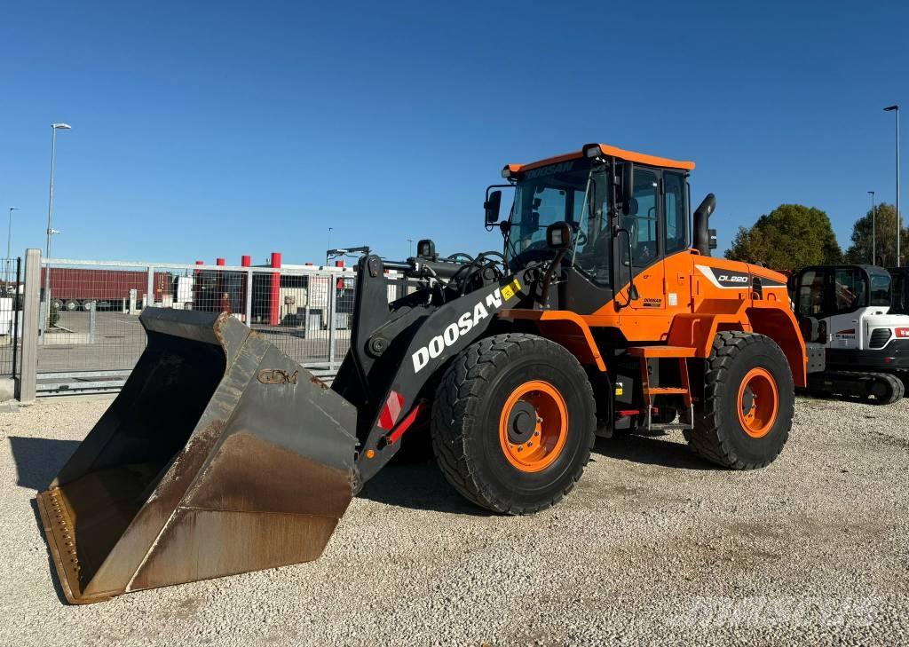 Doosan DL 220-5 Wielladers