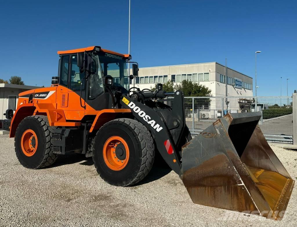 Doosan DL 220-5 Wielladers