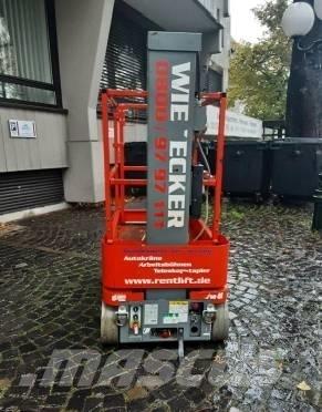 SkyJack SJ 12 Schaarhoogwerkers