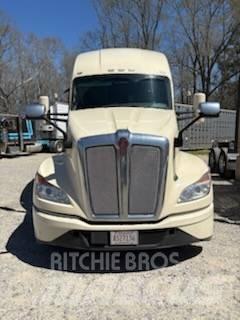 Kenworth T 680 Trekkers