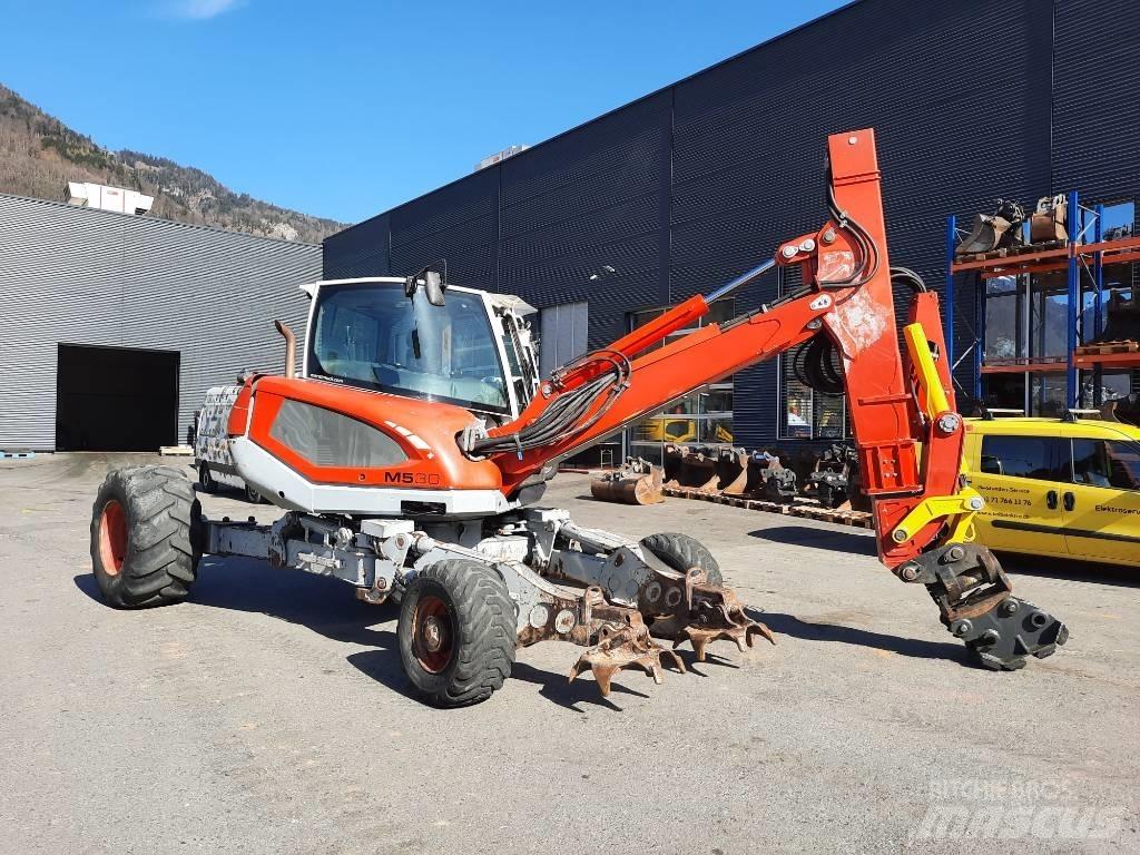 Menzi Muck M530 Wielgraafmachines