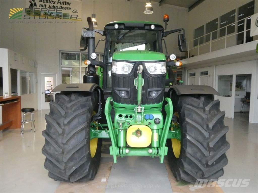 John Deere 6155M Tractoren