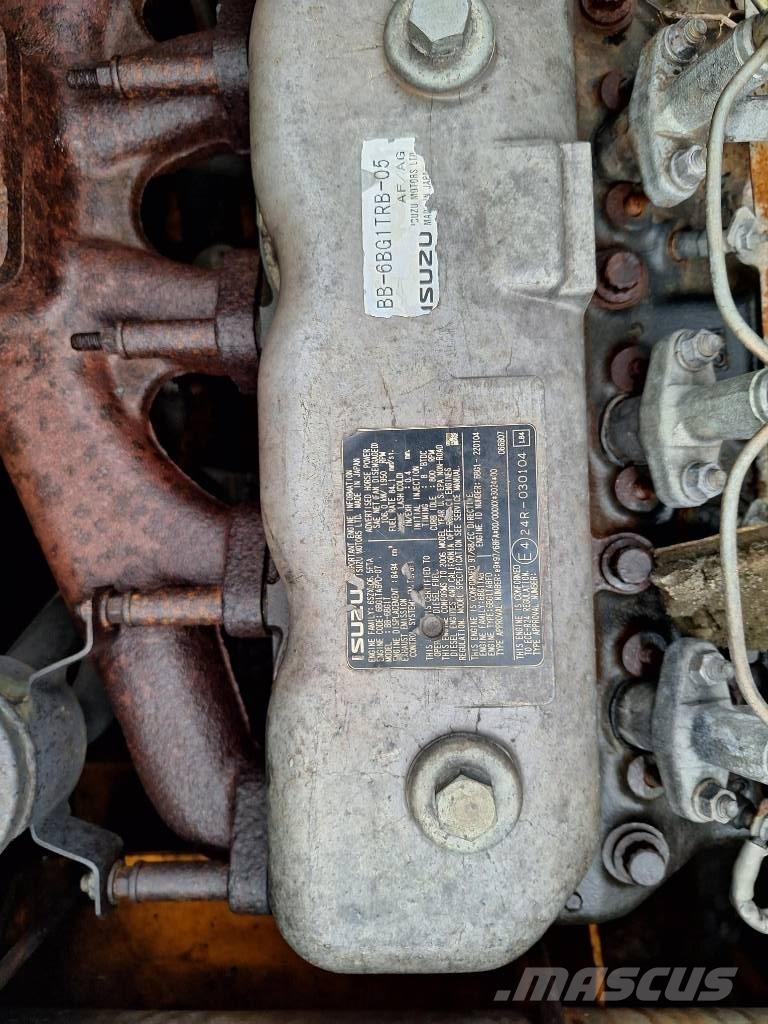 JCB JS 220 LC Rupsgraafmachines