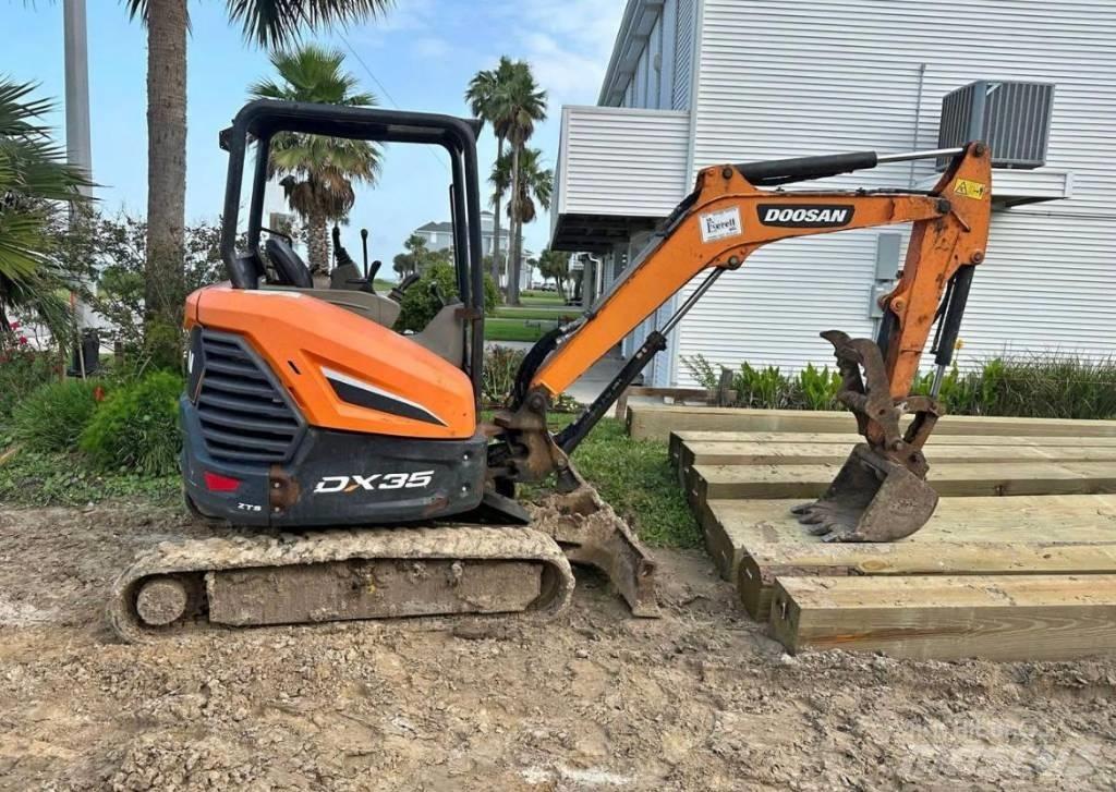 Doosan DX 35 Minigraafmachines < 7t